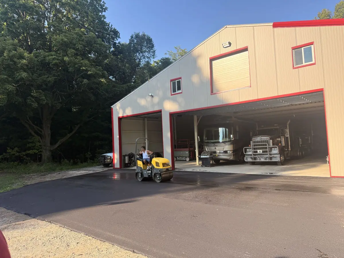 StrawHat Paving job photo – shop lot roller
